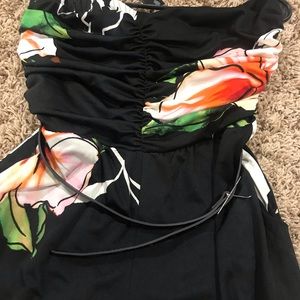 Venus floral strapless romper